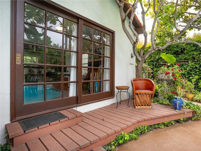 208 Via La Circula, Redondo Beach, CA 90277