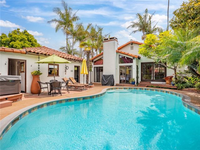 208 Via La Circula, Redondo Beach, CA 90277