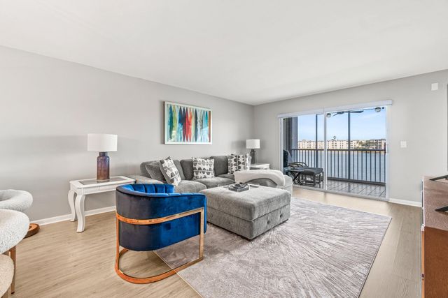 14112 Huntington Pointe Drive 210, Delray Beach, FL 33484