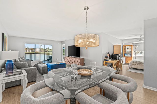 14112 Huntington Pointe Drive 210, Delray Beach, FL 33484