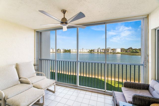 14112 Huntington Pointe Drive 210, Delray Beach, FL 33484