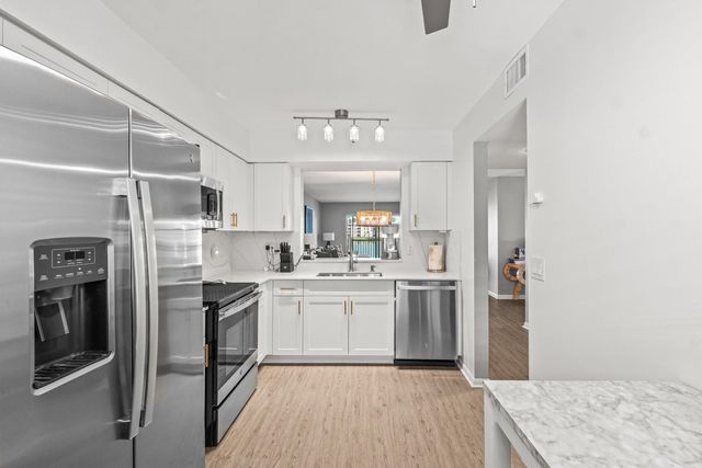 14112 Huntington Pointe Drive 210, Delray Beach, FL 33484