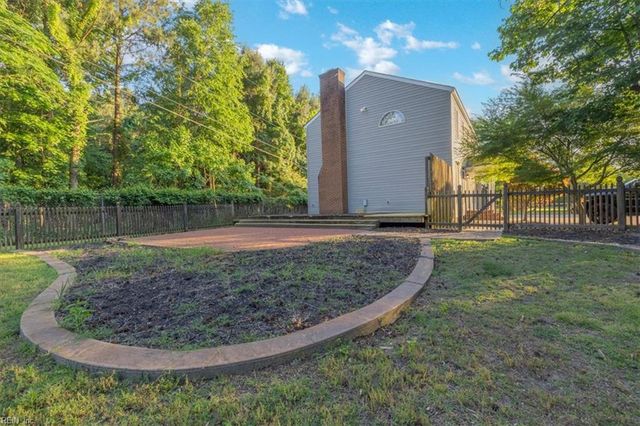 16A Ferguson CV, Newport News, VA 23606