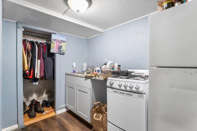 3109 3109 Elmwood, Oakland, CA 94601