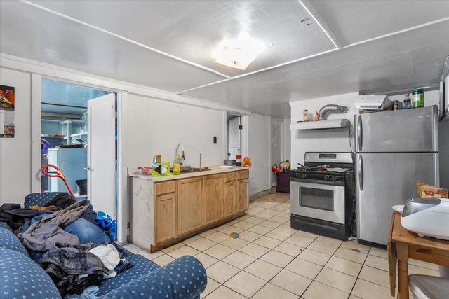 3109 3109 Elmwood, Oakland, CA 94601