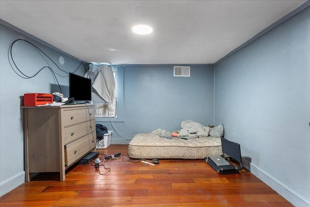 3109 3109 Elmwood, Oakland, CA 94601