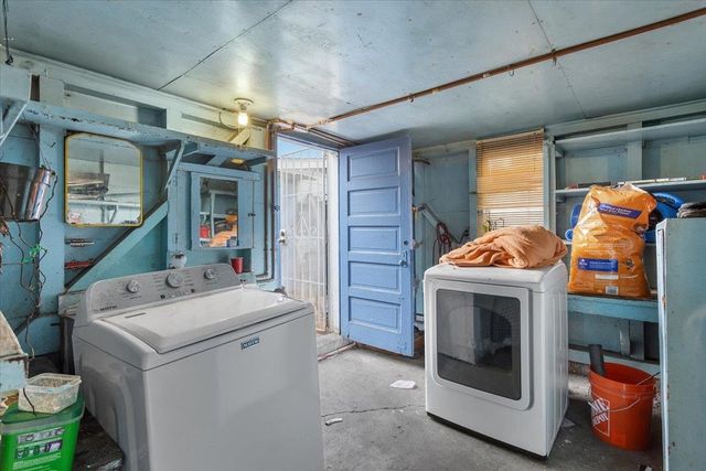 3109 3109 Elmwood, Oakland, CA 94601