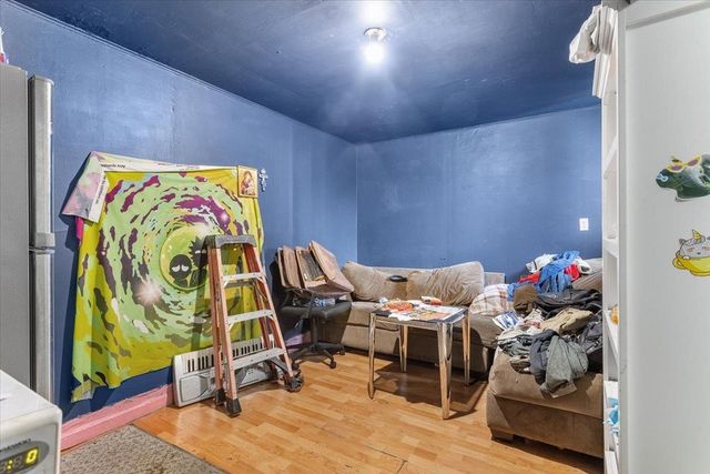 3109 3109 Elmwood, Oakland, CA 94601