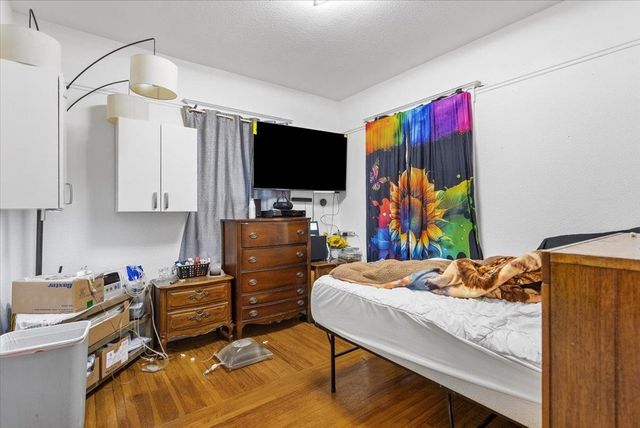 3109 3109 Elmwood, Oakland, CA 94601