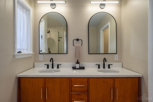 618 Bunker Lane, Mason, OH 45040