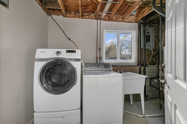 144 Hedman Lane, Monticello, MN 55362