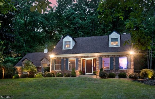 219 E Mountain Rd, Hillsborough Twp., NJ 08844