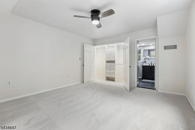 219 E Mountain Rd, Hillsborough Twp., NJ 08844