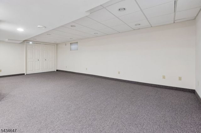 219 E Mountain Rd, Hillsborough Twp., NJ 08844