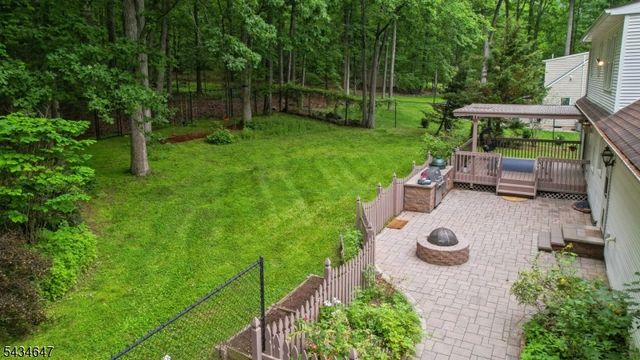 219 E Mountain Rd, Hillsborough Twp., NJ 08844