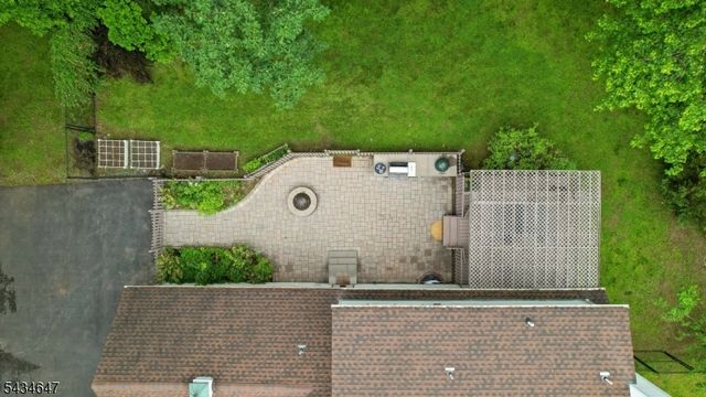 219 E Mountain Rd, Hillsborough Twp., NJ 08844