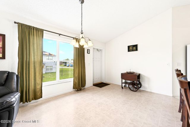 416 Lakeview Road, Poinciana, FL 34759