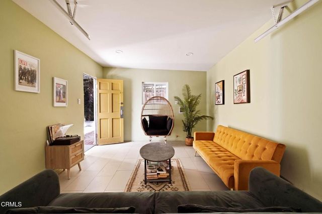 319 W 23rd Street, Long Beach, CA 90806