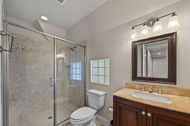 6152 Stapleford Circle, Dallas, TX 75252