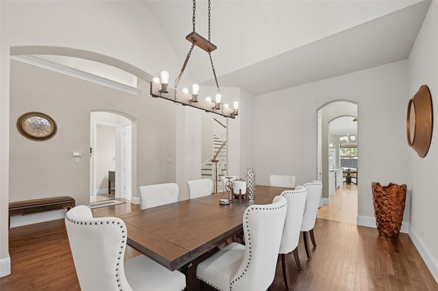 6152 Stapleford Circle, Dallas, TX 75252