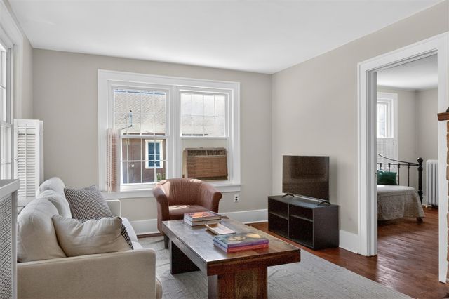 1474 Jewett Avenue, Ann Arbor, MI 48104
