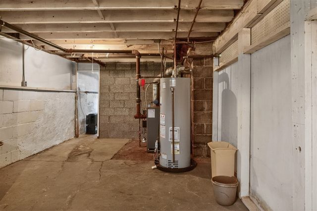 1474 Jewett Avenue, Ann Arbor, MI 48104
