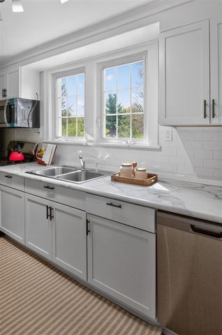 1474 Jewett Avenue, Ann Arbor, MI 48104