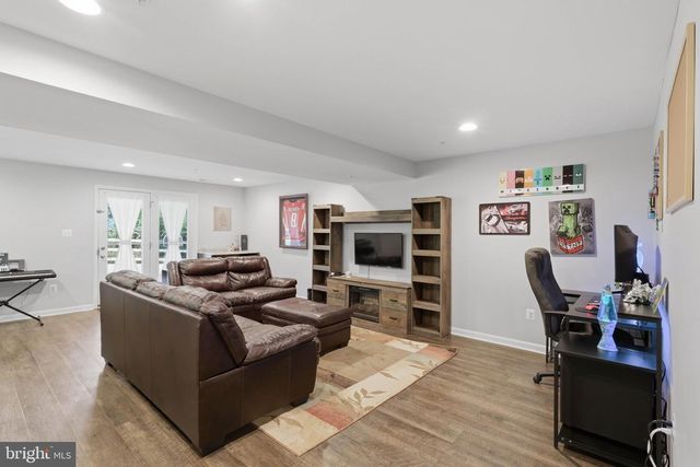 218 MONUMENT DR, Boonsboro, MD 21713