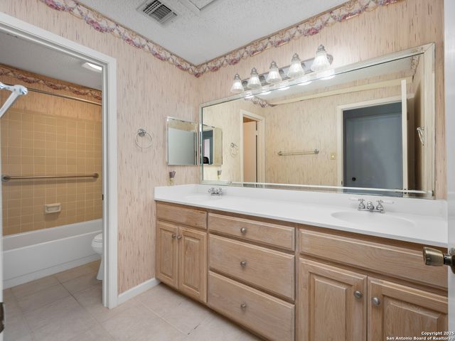 12307 Mapletree, San Antonio, TX 78249