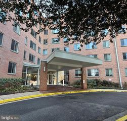 3000 SPOUT RUN PKWY #B311, Arlington, VA 22201