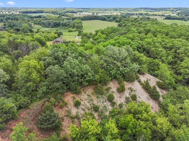 6304 SHERIDAN SPRINGS ROAD, Burlington, WI 53105