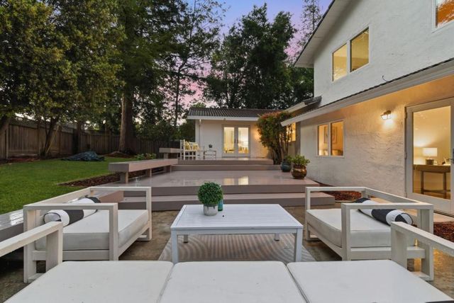 19622 Brockton Lane, Saratoga, CA 95070