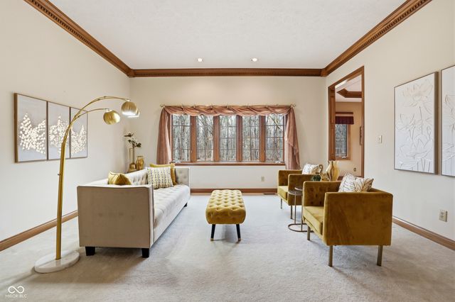 7567 Meadow Violet Court, Avon, IN 46123