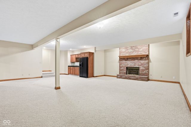 7567 Meadow Violet Court, Avon, IN 46123