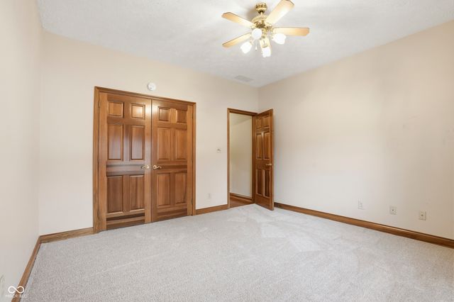 7567 Meadow Violet Court, Avon, IN 46123