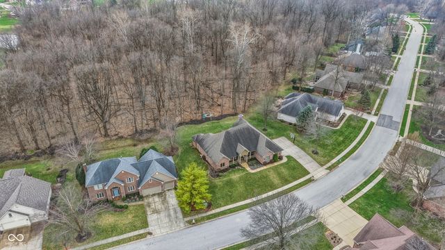 7567 Meadow Violet Court, Avon, IN 46123