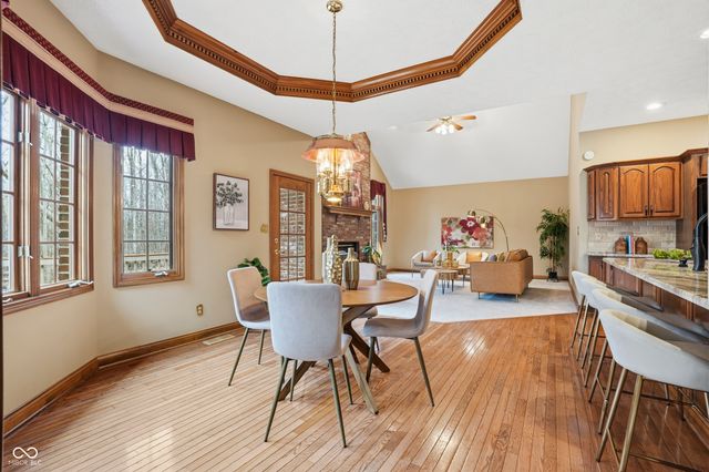 7567 Meadow Violet Court, Avon, IN 46123