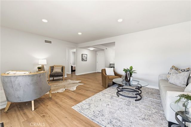 3316 Dalhart, Simi Valley, CA 93063