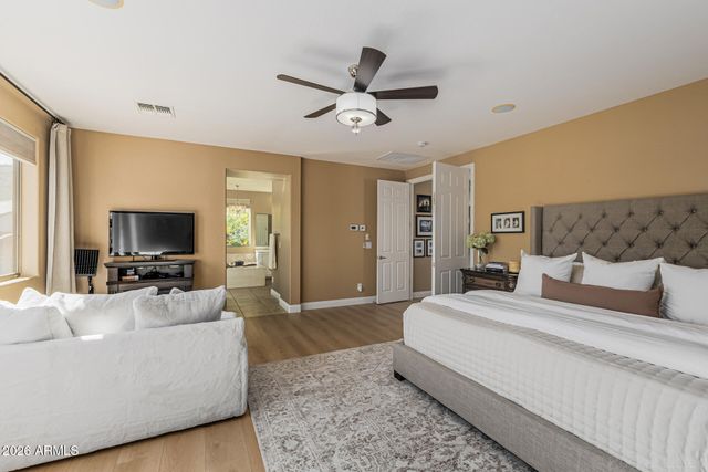 38809 N COURAGE Court, Anthem, AZ 85086