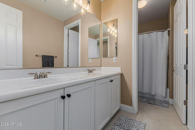 38809 N COURAGE Court, Anthem, AZ 85086