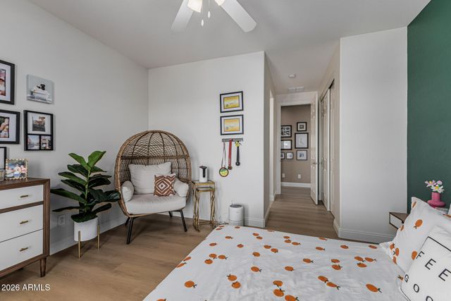 38809 N COURAGE Court, Anthem, AZ 85086