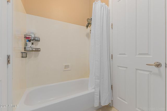 38809 N COURAGE Court, Anthem, AZ 85086