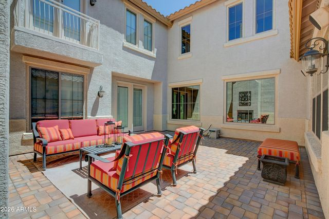 38809 N COURAGE Court, Anthem, AZ 85086