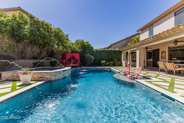 38809 N COURAGE Court, Anthem, AZ 85086