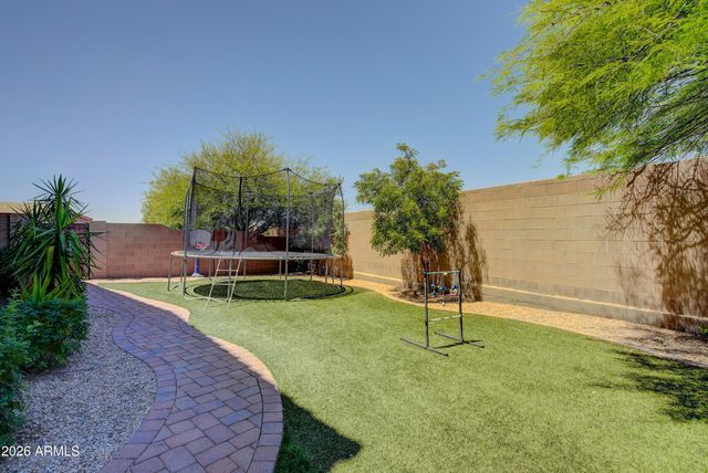 38809 N COURAGE Court, Anthem, AZ 85086