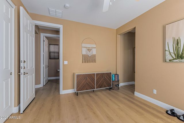 38809 N COURAGE Court, Anthem, AZ 85086