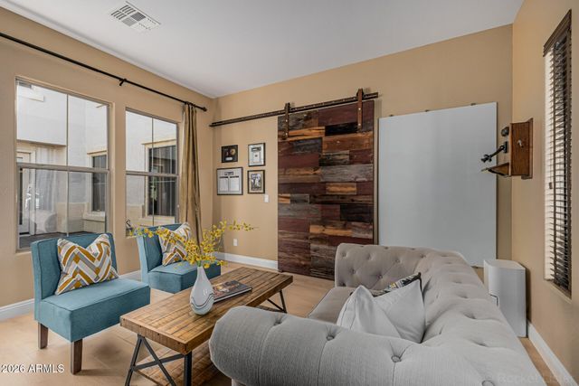 38809 N COURAGE Court, Anthem, AZ 85086