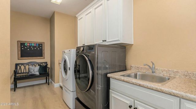 38809 N COURAGE Court, Anthem, AZ 85086