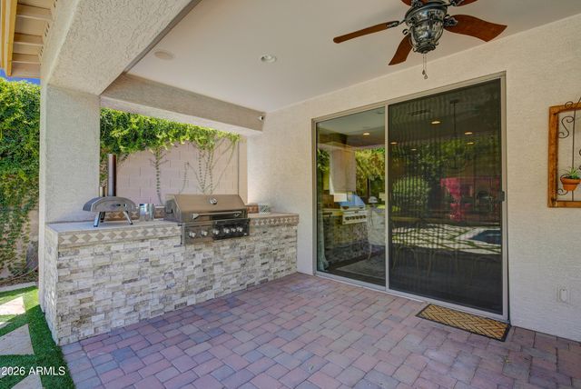 38809 N COURAGE Court, Anthem, AZ 85086