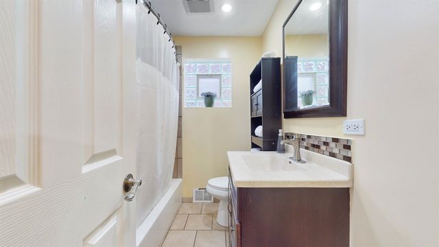 3703 S 58th Court, Cicero, IL 60804